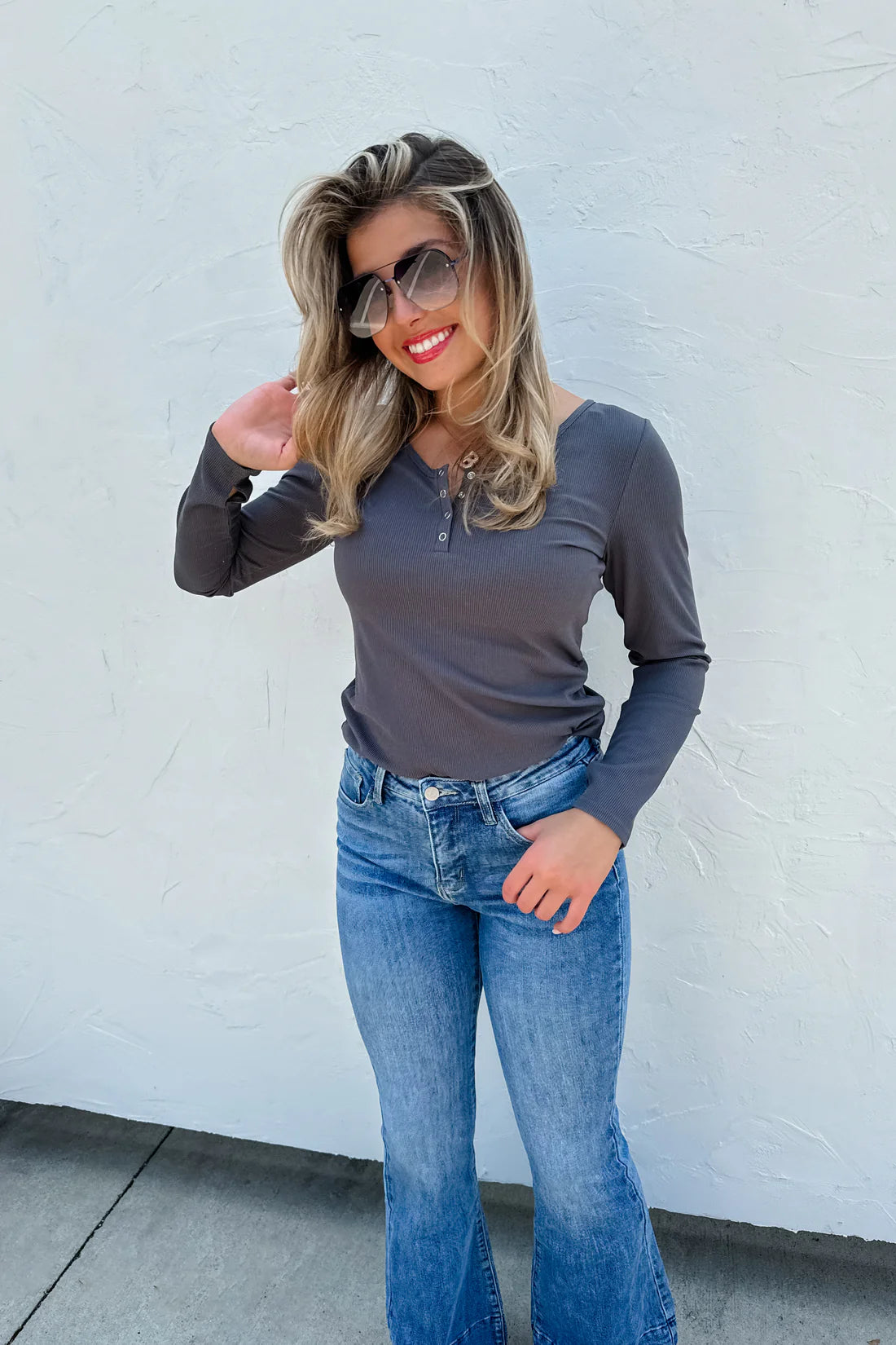 BROOKLYN SNAP HENLEY TOP