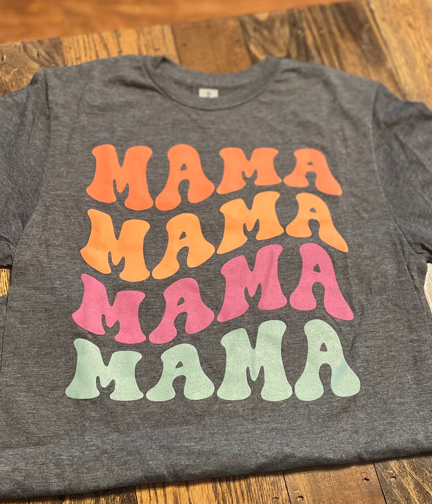 Retro Mama Tee