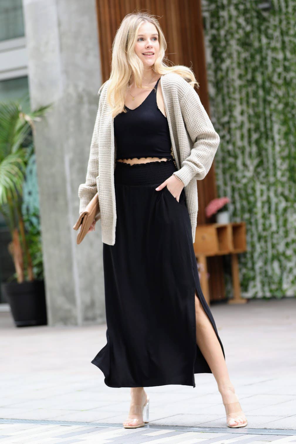 BLACK SMOCKED WAIST SIDE SLIT MAXI SKIRT WITH POCKETS
