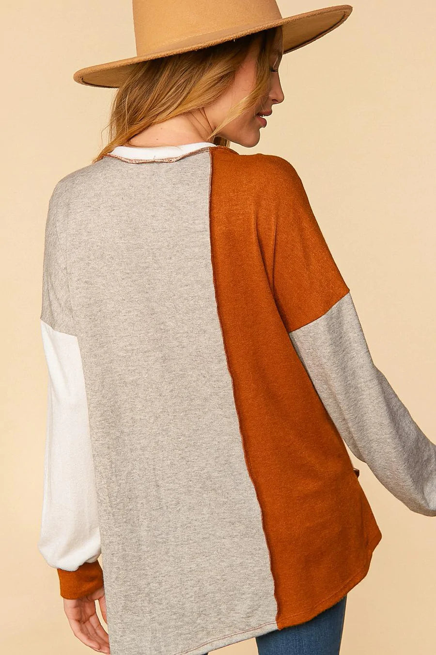 RUST HEATHER GREY & IVORY SOFT HACCI SWEATER KNIT ASYMMETRICAL KNIT