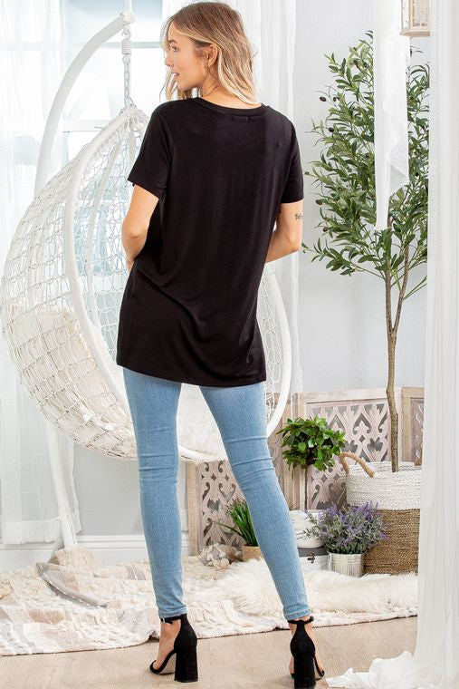 SOLID BLACK TEE