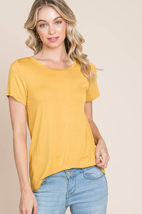 Solid Basic T-shirt