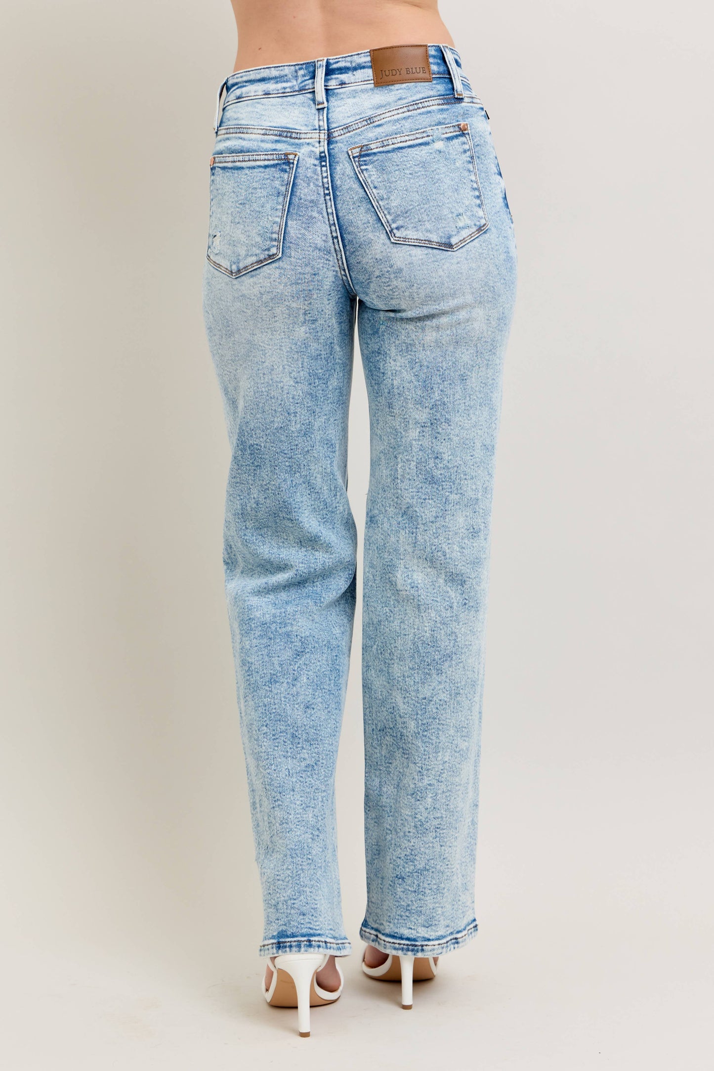 Judy Blue Mineral Wash Destroy 90's Straight Jeans