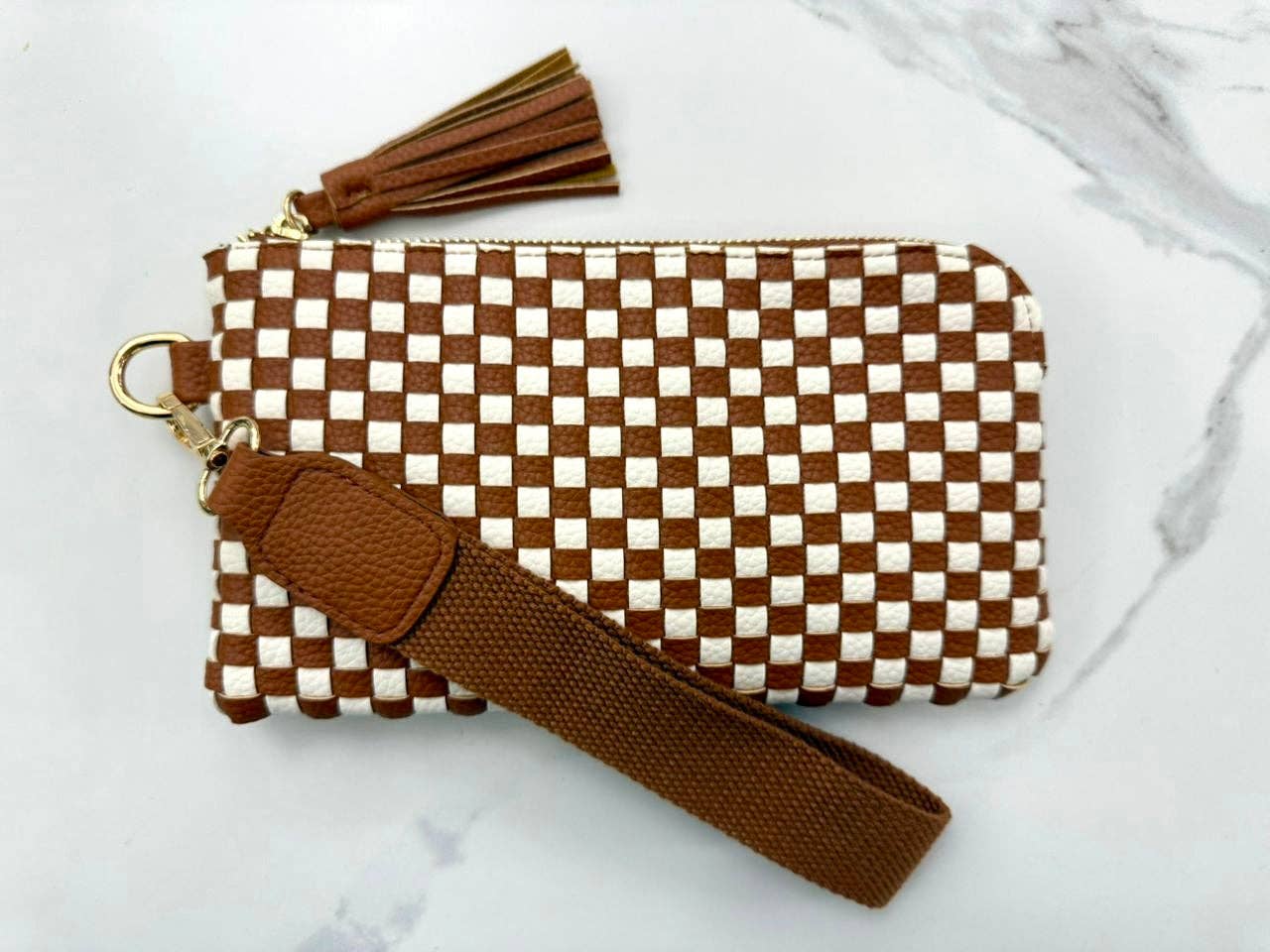 Lila Woven Wallet Wristlet - Tan Checkered
