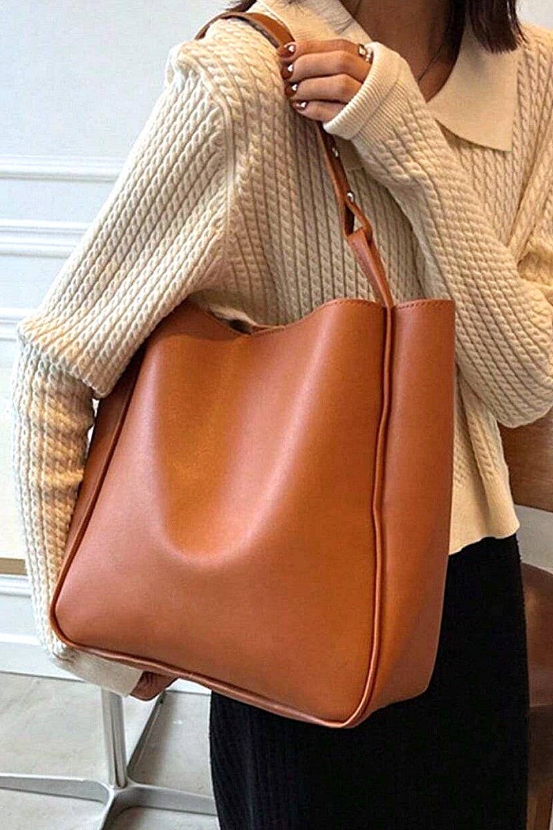 Simple Trendy Vegan Leather Shoulder Bag: CAMEL