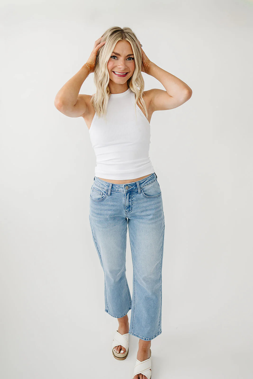 Hi-Rise Non-distressed Cropped Wide Leg Jeans