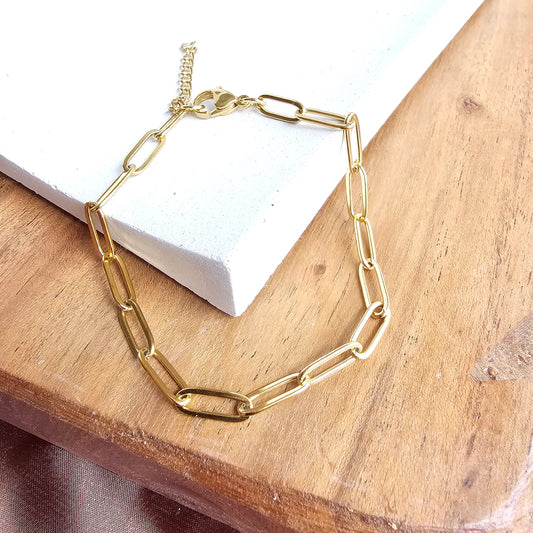Luxe Gold Paperclip Bracelet