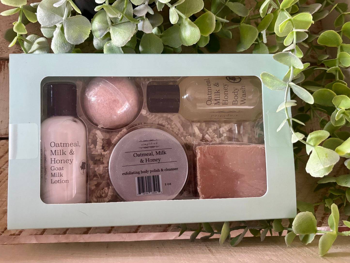 5 Piece Gift Set: Oatmeal Milk & Honey
