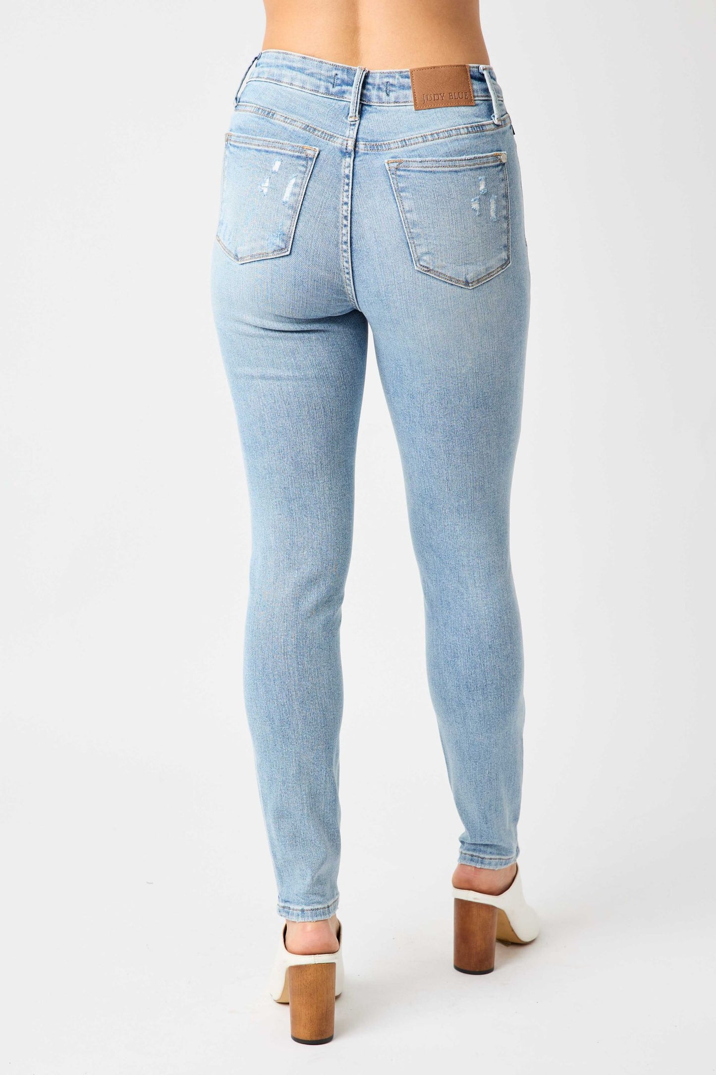 Judy Blue Mid Rise Tummy Control Skinny Jeans