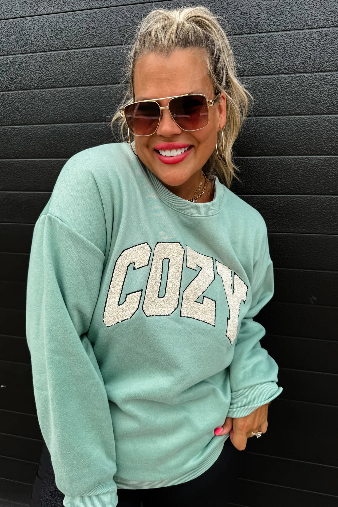 Cozy SHERPA LETTER EMBROIDERED SWEATSHRIT