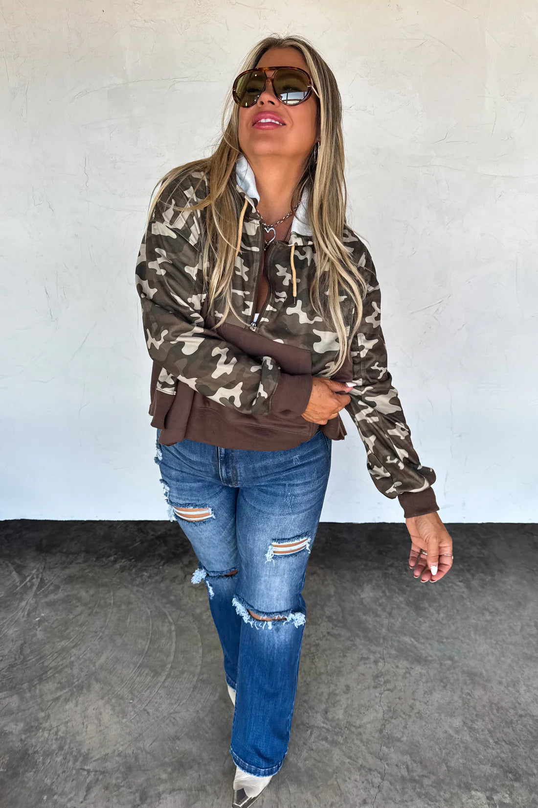 THE HUNTER HALF ZIP HOODIE PULLOVER