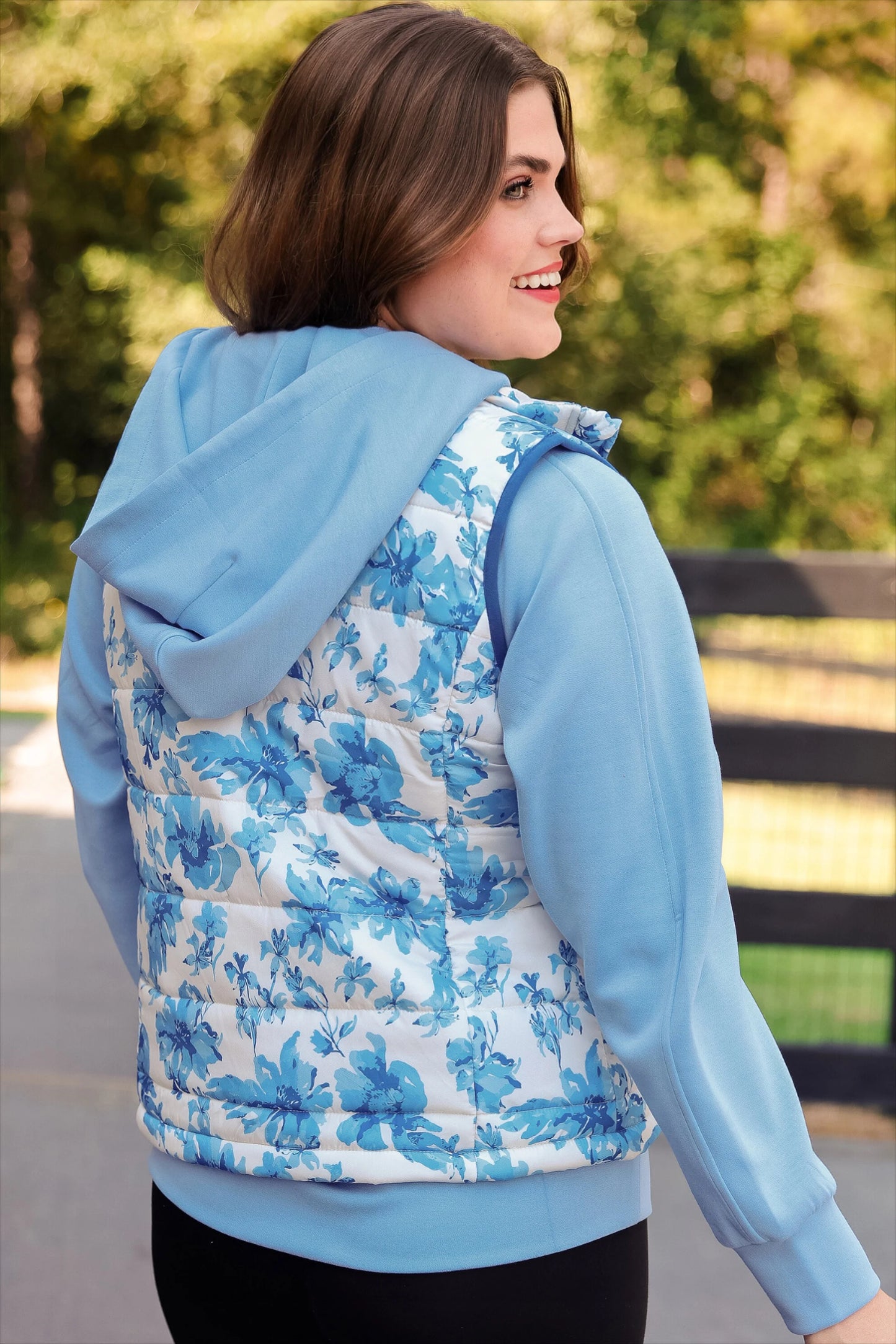 Delilah Puffer Vest- Blue Eternal Blossom
