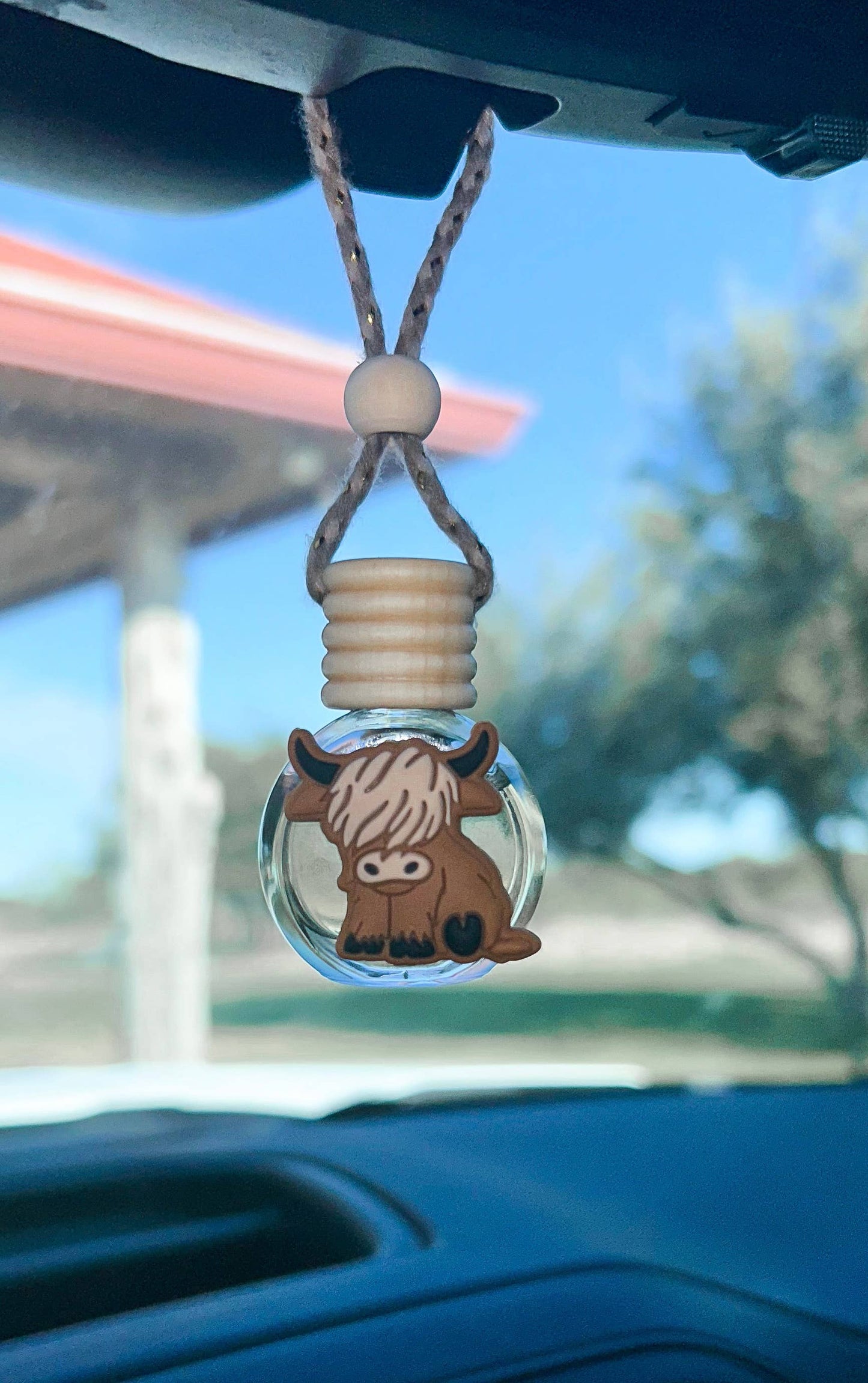 Brown Highland Cow Hanging Diffuser: Cowboy Romance