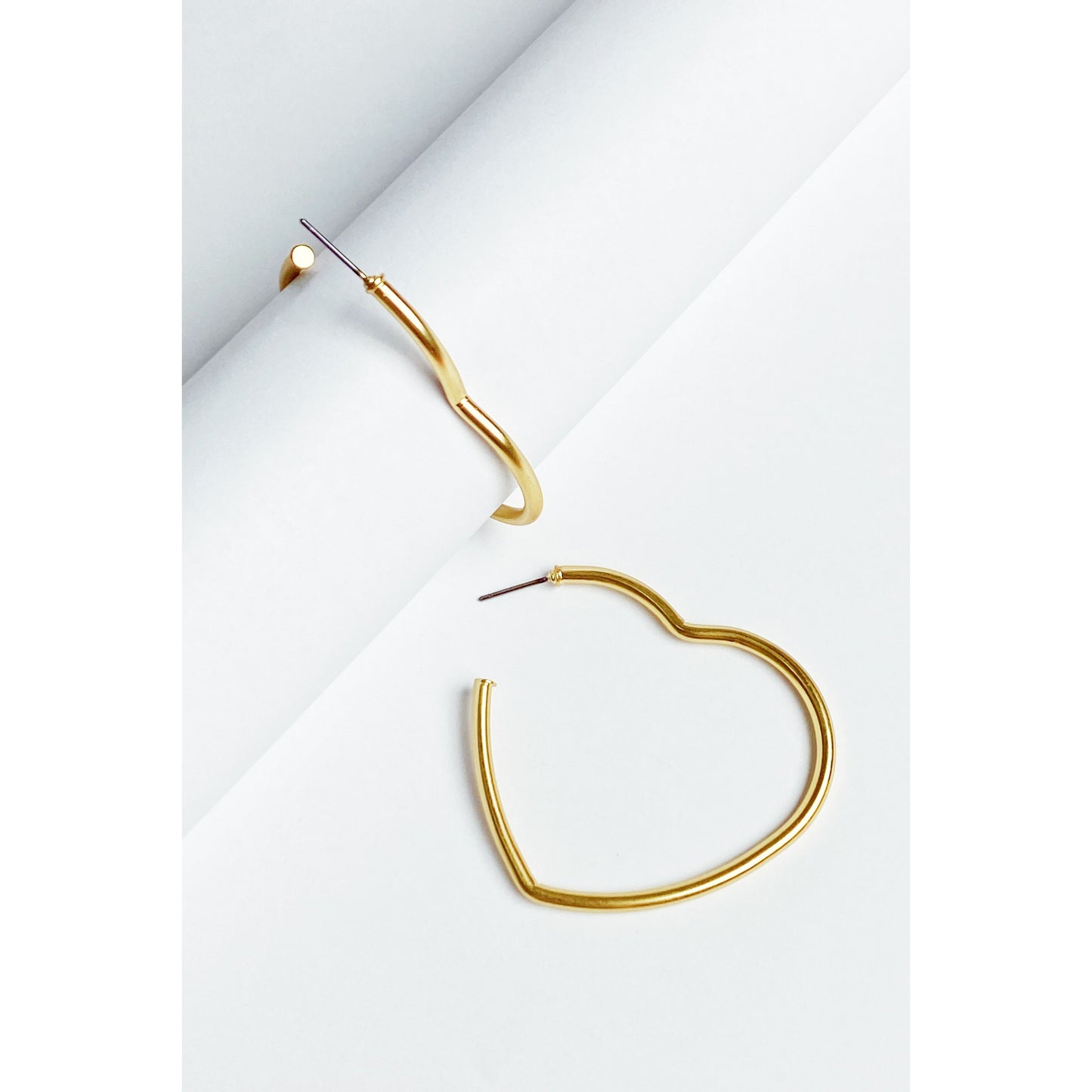 Timeless Hearts Earrings - Gold