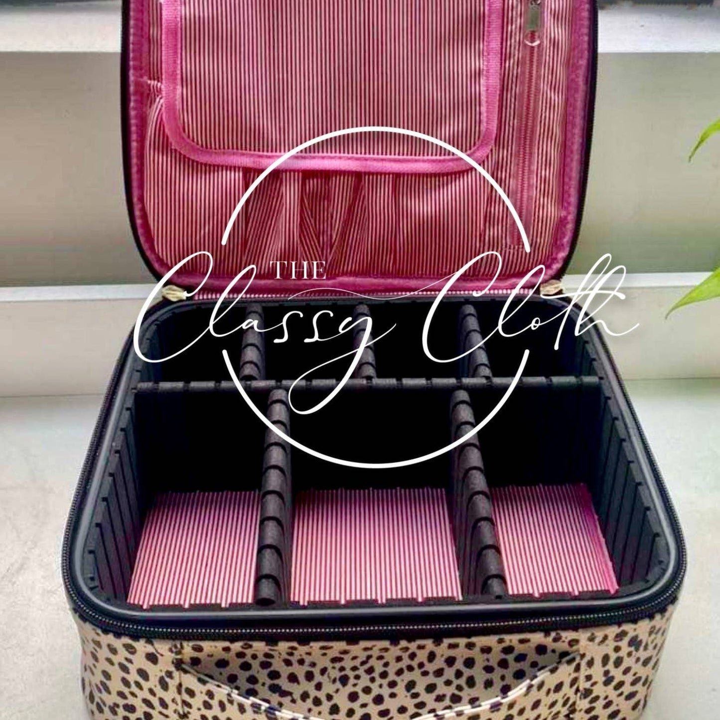 Mega Makeup Case