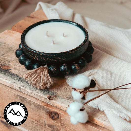 Black Round Beaded Tassel Pottery Soy Candle - Lavender Spring Apricot
