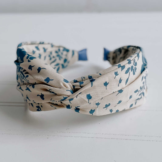 Floral Loves me Knot Headband