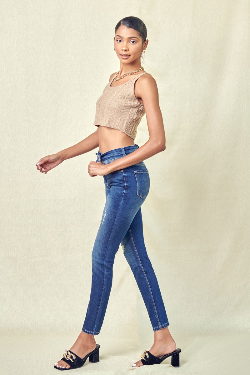 Women's High-Rise Super Skinny Kancan Jeans