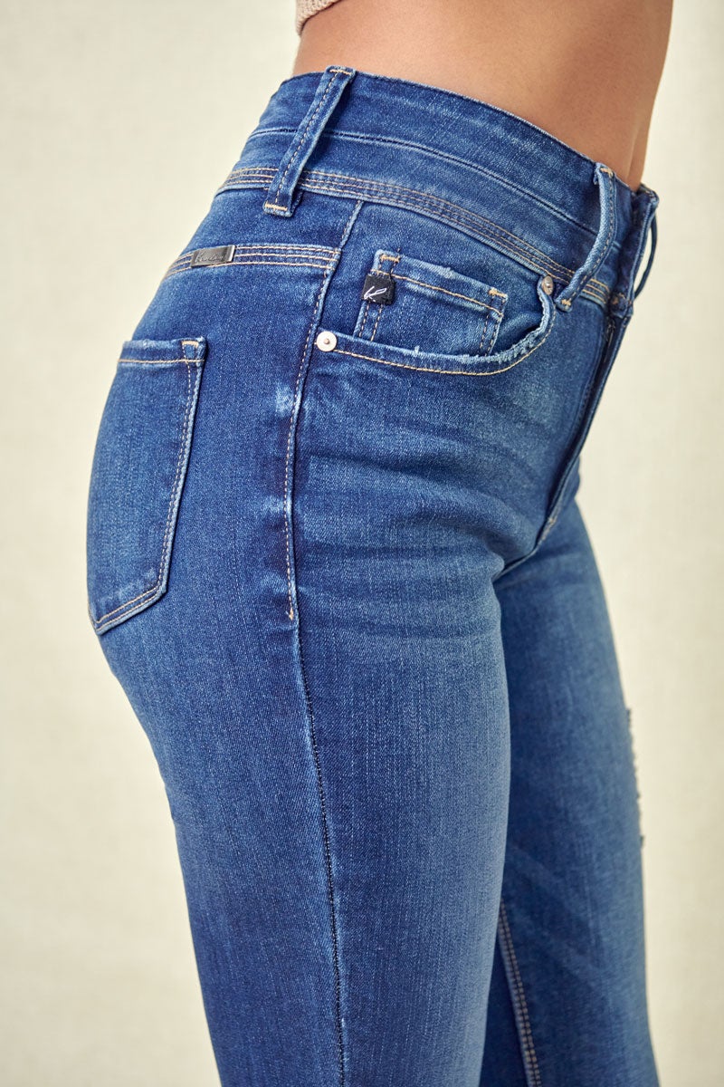 Women's High-Rise Super Skinny Kancan Jeans