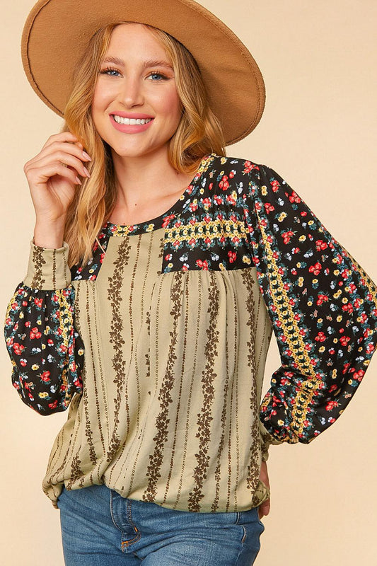 BLACK & OLIVE FLORAL SQUARE NECK YOKE PUFF BUBBLE SLEEVE TOP