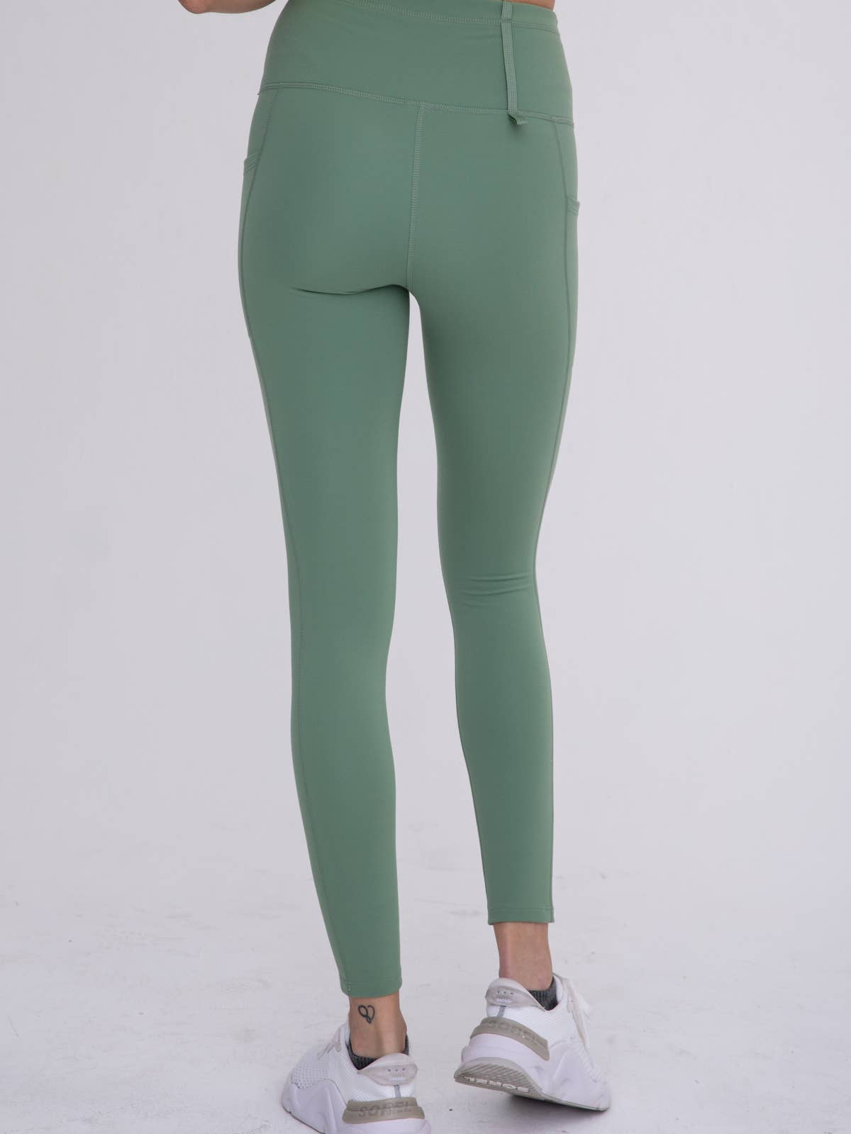 Mono B Adjustable Bungee Waist Leggings