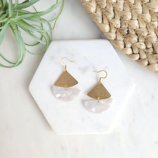 Ava Earrings - Pearl