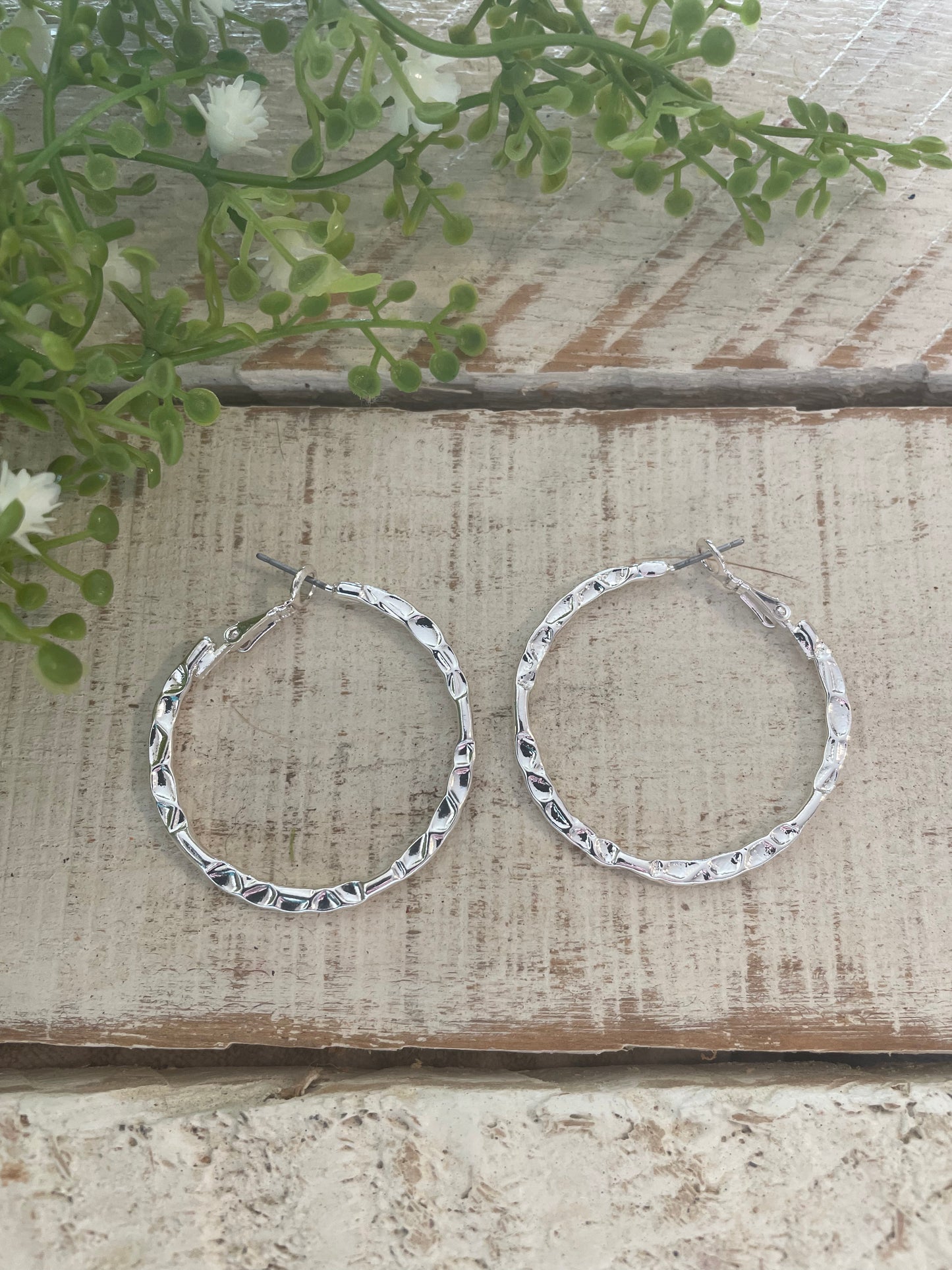 Silver Corrugated Hoop Earrings