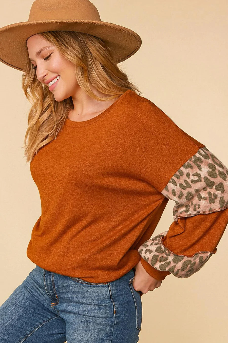 RUST & TAUPE ANIMAL PRINT BUBBLE SLEEVE SWEATER TOP