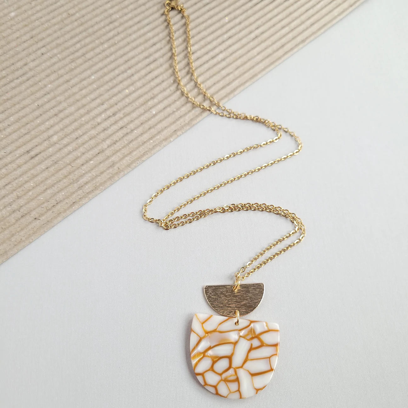 Harper Necklace - Pumpkin Spice